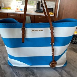 Michae Kors tote